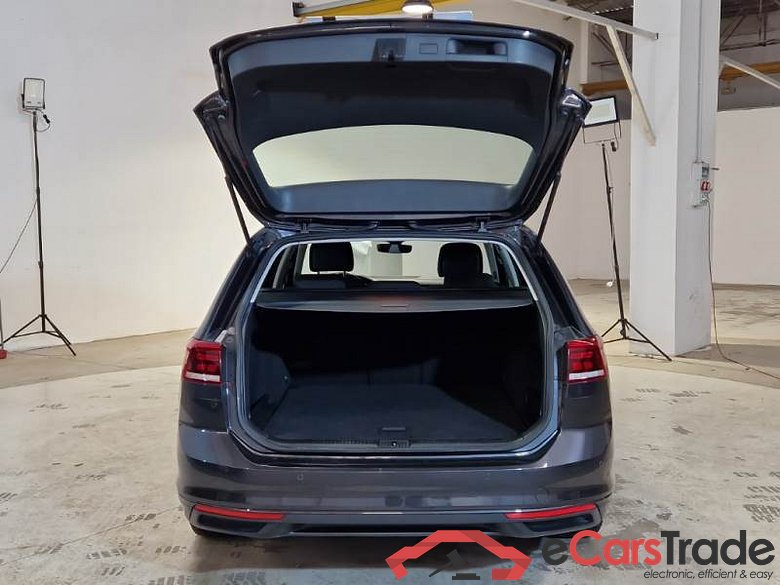 VOLKSWAGEN PASSAT / 2019 / 5P / STATION WAGON VAR. 2.0TDI SCR EVO 110KW BUSINESS DSG #5