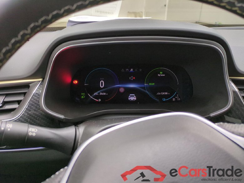 Arkana Engineered 1.6 E-TECH Hybrid 145CV BVA6 E6d #6