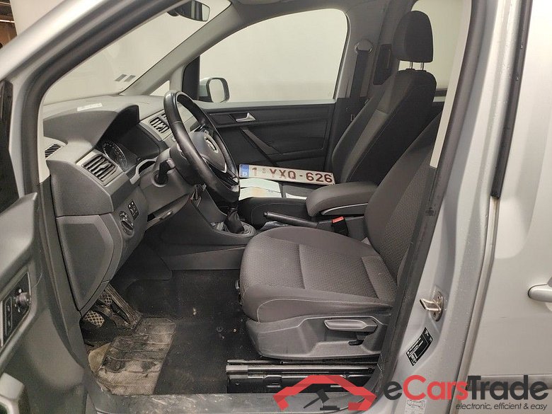 Volkswagen Caddy Maxi CRTDi 2.0 75kW SCR BMT Maxi Trendline Family 4d #3
