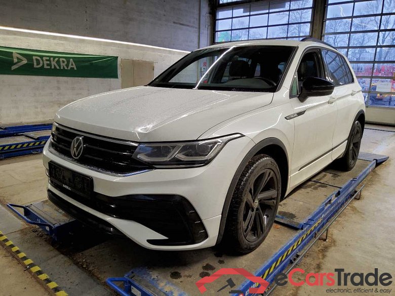 Volkswagen Tiguan (AX1)(07.2020->2024) DE - SUV5 2.0 TSI BMT/Start-Stopp EU6d, R-Line 4Motion OPF (EURO 6d), (Facelift) #1