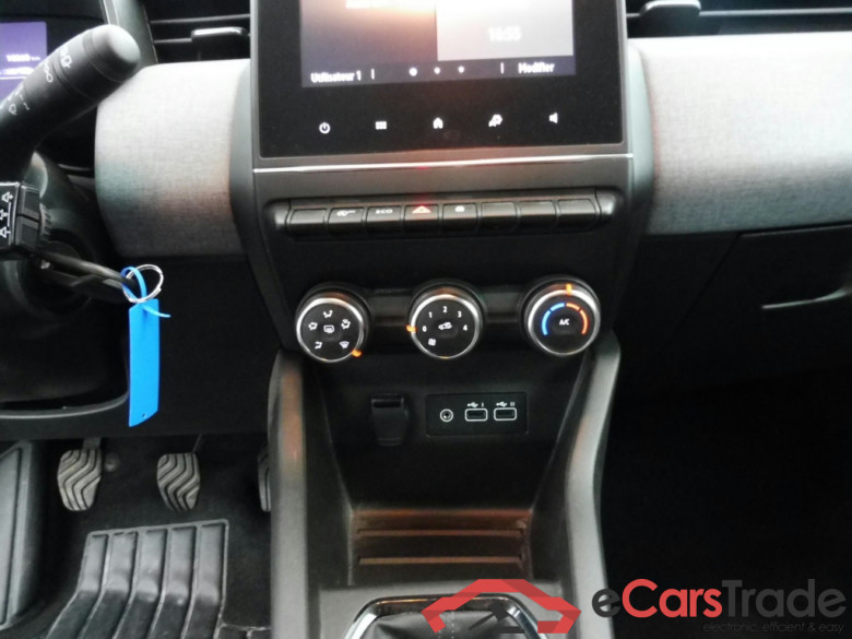 Renault Clio Evolution 1.5 Blue dCi 100 #6