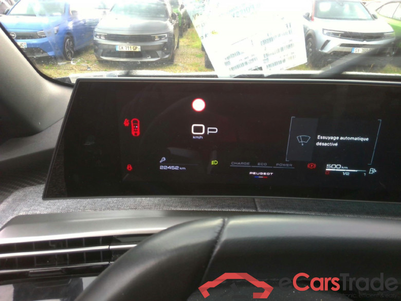 Peugeot 5008 Allure Hybrid 136 e-DCS6 (1.2L 3-cyl mild-hybrid) #4