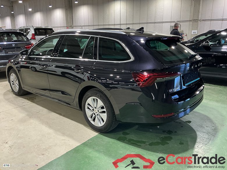 SKODA OCTAVIA COMBI 1.5 TSI ACT 110KW CLEVER #3