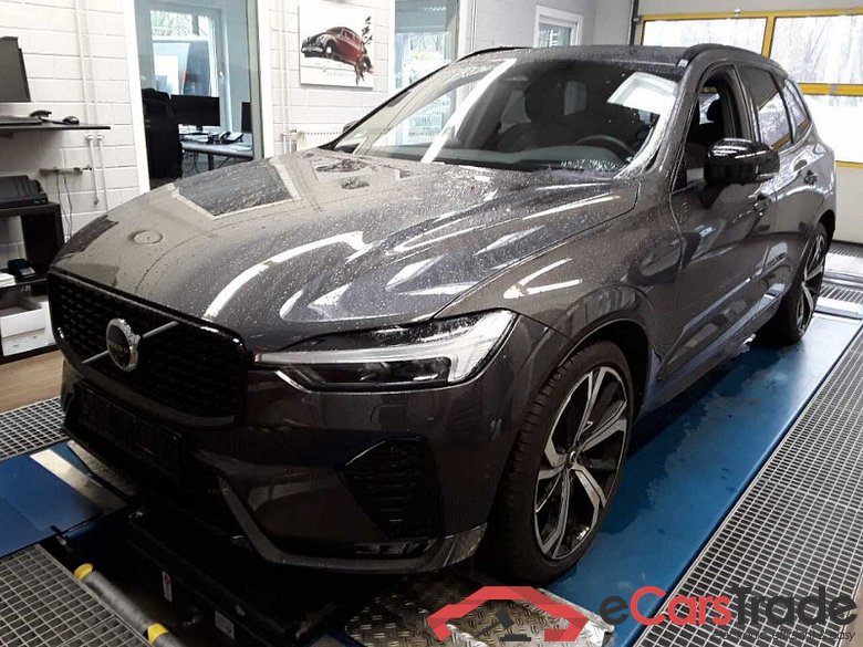 Volvo XC60 (03.2017->) DE - SUV5 B5 (Benzin) AWD EU6d, Ultimate Dark Mild-Hybrid (EURO 6d), (Facelift) #1