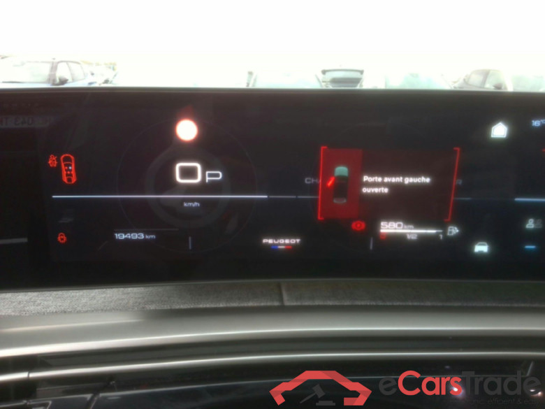 Peugeot 3008 Allure Hybrid 136 e-DCS6 #4