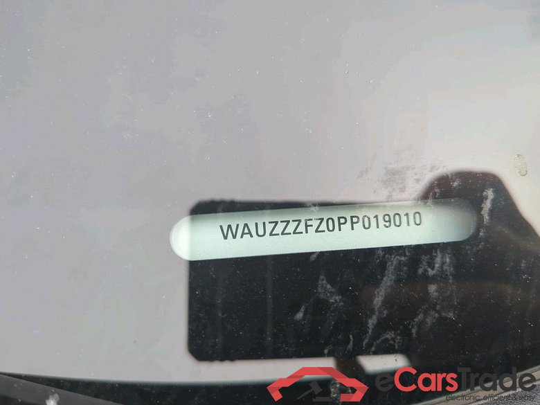 AUDI Q4 e-tron 150 kW #3