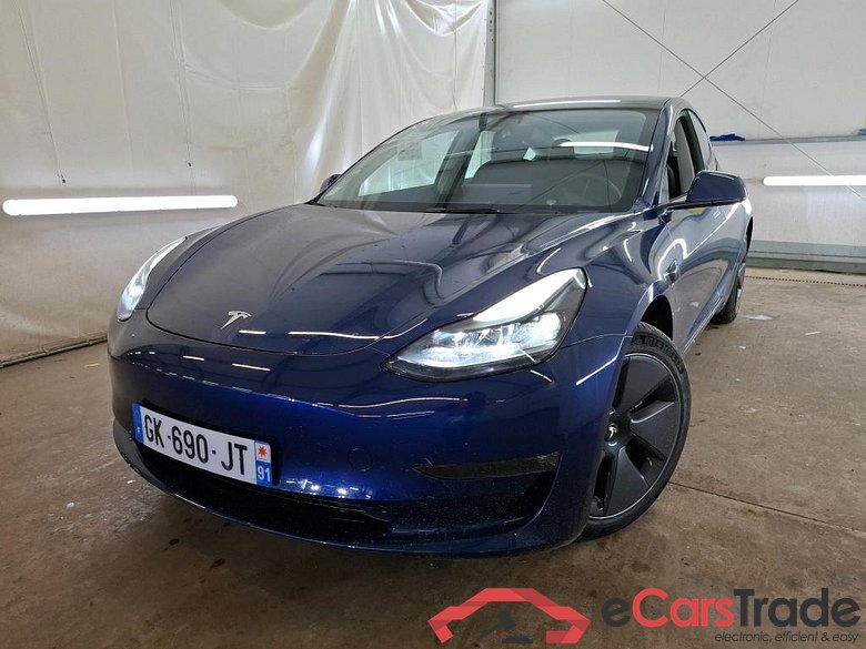 TESLA Model 3  2018  4P  Berline Grande Autonomie
