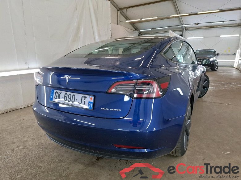 TESLA Model 3  2018  4P  Berline Grande Autonomie #4