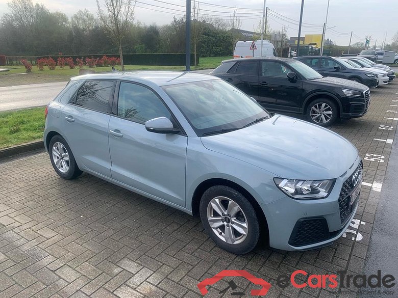 AUDI A1 Sportback Audi A1 Sportback Attraction 25 TFSI  70(95) kW(ch) 5 vitesses