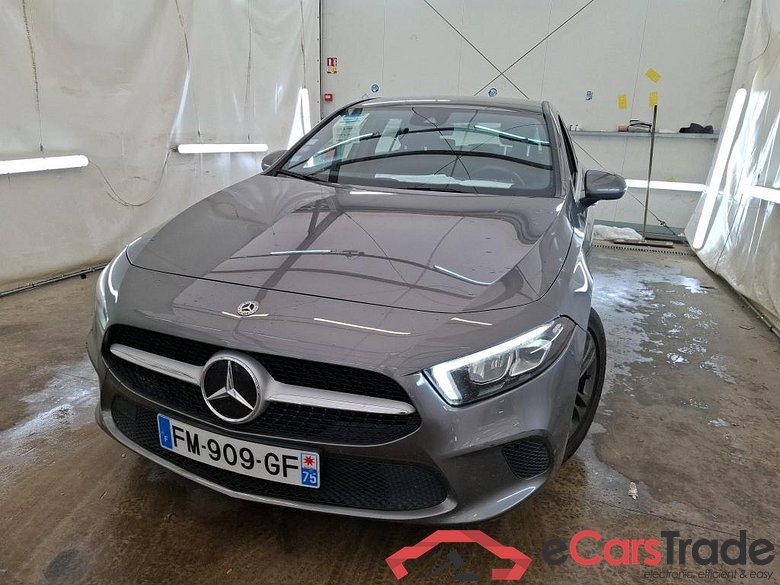 MERCEDES-BENZ Classe A Compact / 2018 / 5P / Berline A 180 Style Line