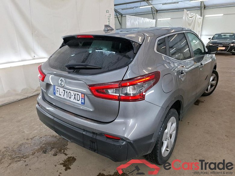 NISSAN Qashqai / 2017 / 5P / Crossover 1.5 DCI 115 DCT Business Edition #3
