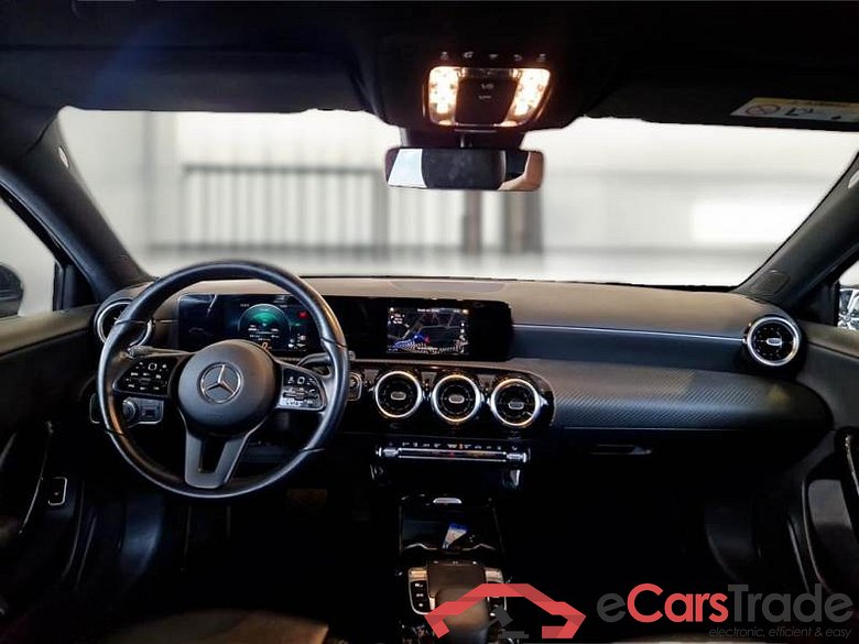 MERCEDES-BENZ CLASSE A / 2018 / 5P / BERLINA A 250 E EQ-POWER AUTO BUSINESS EXTRA #3