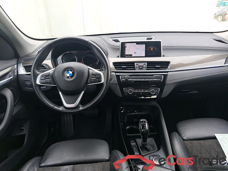 BMW X1 / 2015 / 5P / todoterreno sDrive18d #3