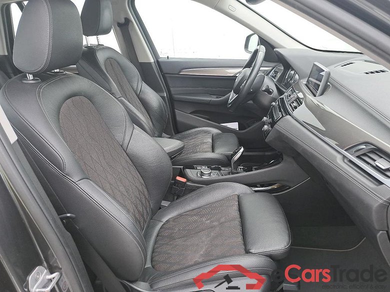 BMW X1 / 2015 / 5P / todoterreno sDrive18d #6