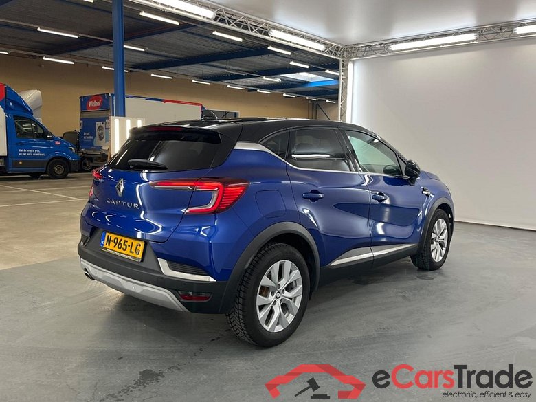 RENAULT CAPTUR 1.3 TCe 140 Intens #4