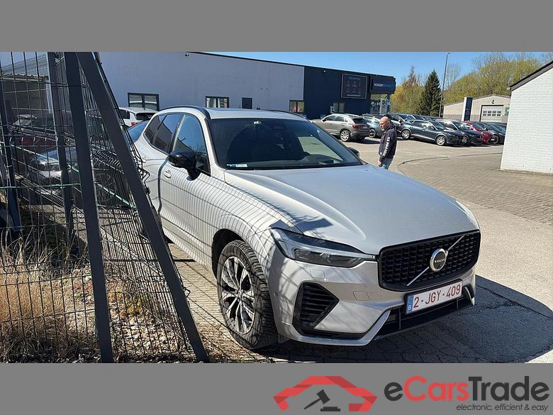 VOLVO XC60 2.0 T6 PHEV AWD Ultimate Dark (257kW) #3