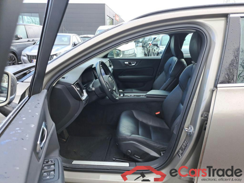 VOLVO V60 2.0 B3 GEARTRONIC MOMENTUM PRO #5