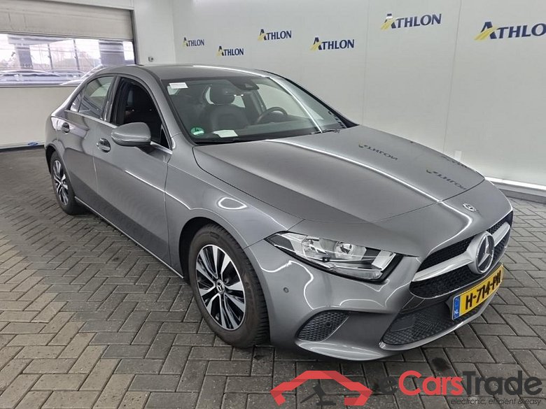 MERCEDES-BENZ A-Klasse Limousine A 180 7G-DCT Business Solution 4D 100kW #2