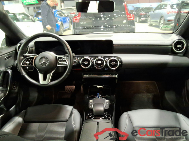 MERCEDES-BENZ CLA 1.3 CLA 250 E BUSINESS SOLUTION DCT #6