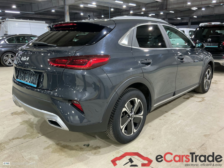 KIA XCEED 1.6 GDI PHEV DCT BUSINESS LINE #4