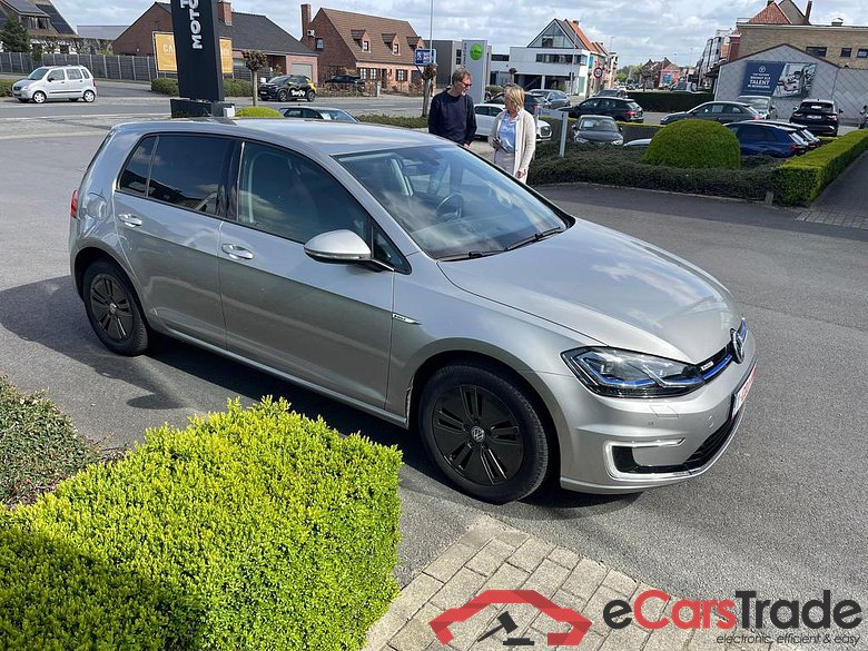 VOLKSWAGEN e-Golf e-Golf  100 kW (136 pk) 1 versnelling