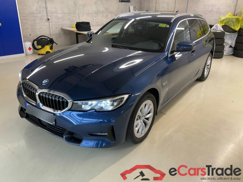 Baureihe 3 Touring 330 e Sport Line 2.0 185KW AT8 E6d #1
