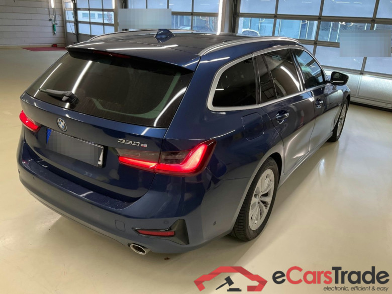 Baureihe 3 Touring 330 e Sport Line 2.0 185KW AT8 E6d #2