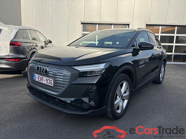 AUDI Q4 e-tron Audi Q4  Attraction 35 e-tron  125,00 kW #1