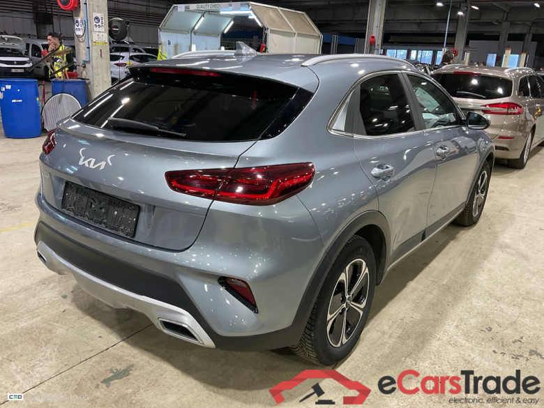 KIA XCEED 1.6 GDI PHEV DCT BUSINESS LINE #4