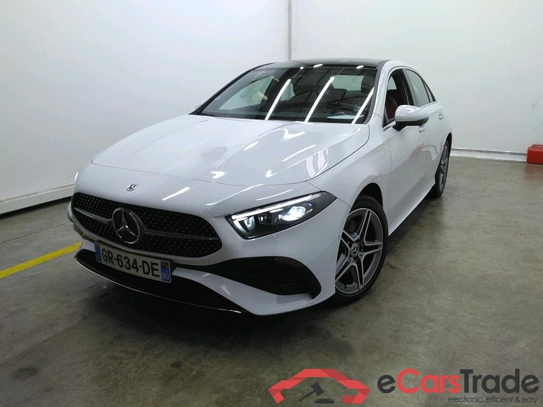 MERCEDES-BENZ Classe A Berline / 2022 / 4P / Berline A 250 e AMG Line 8G-DCT #1