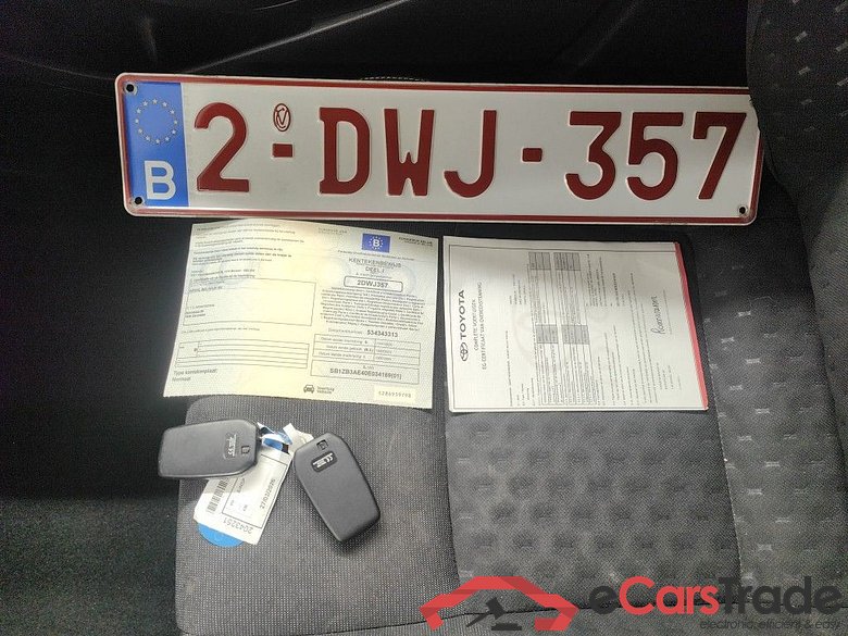 Toyota Corolla Touring Sports 1.8 Hybrid Dynamic e-CVT 5d #4