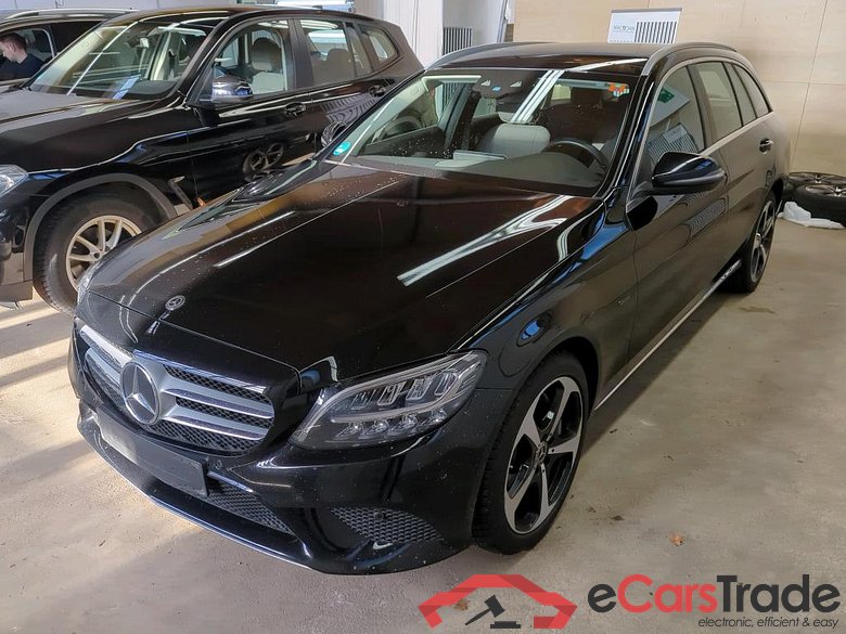 C -Klasse T-Modell C 300 de T (205.213)Avantgarde 2.0 225KW AT9 E6d