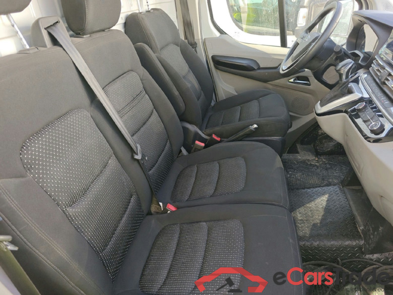 MAXUS eDeliver 9 / 2021 / 4P / furgón L2H2 72 kWh #4
