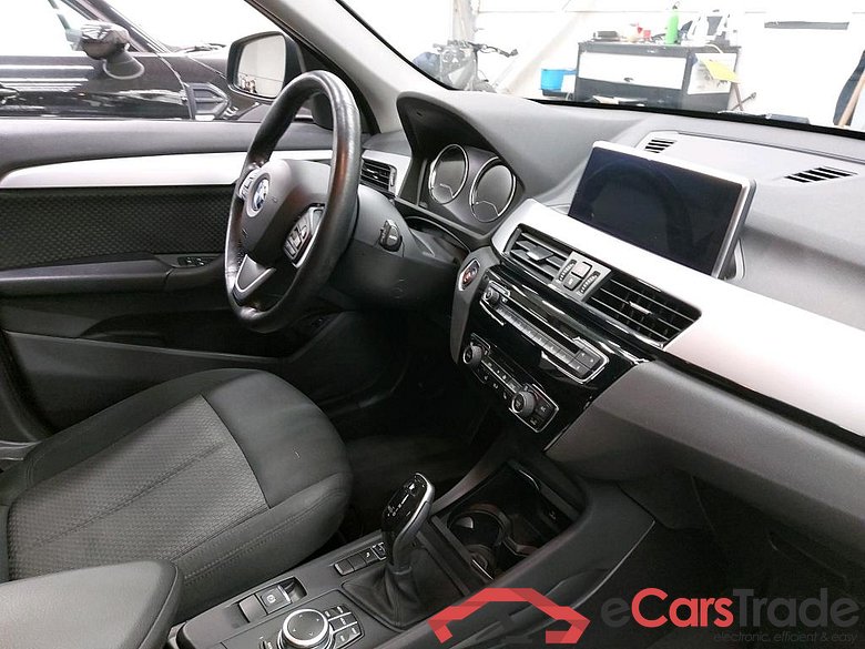 BMW X1 sDrive16d Aut. Pano Navi-Pro KeylessGo Camera Klima PDC ... #5