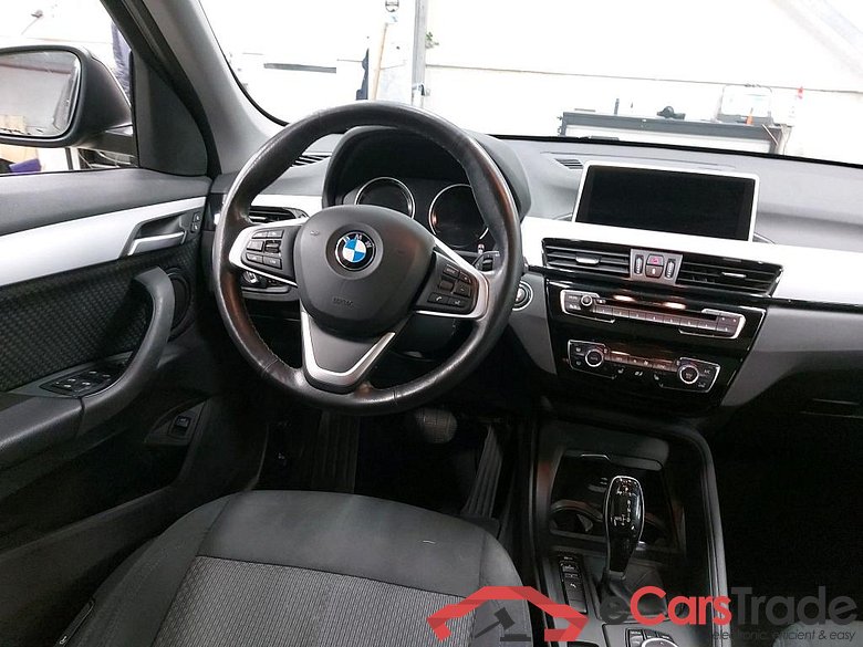 BMW X1 sDrive16d Aut. Pano Navi-Pro KeylessGo Camera Klima PDC ... #3