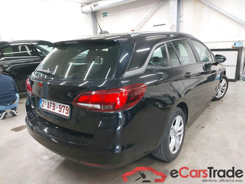 OPEL - OPE ASTRA SPORTS TOURER Turbo D 105PK Edition With Multimedia Nav & Winter Pack & Park Pilot Front & Rear #2