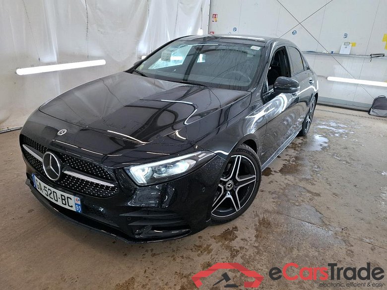 MERCEDES-BENZ Classe A Berline / 2018 / 4P / Berline A 200 d AMG Line 8G-DCT #1