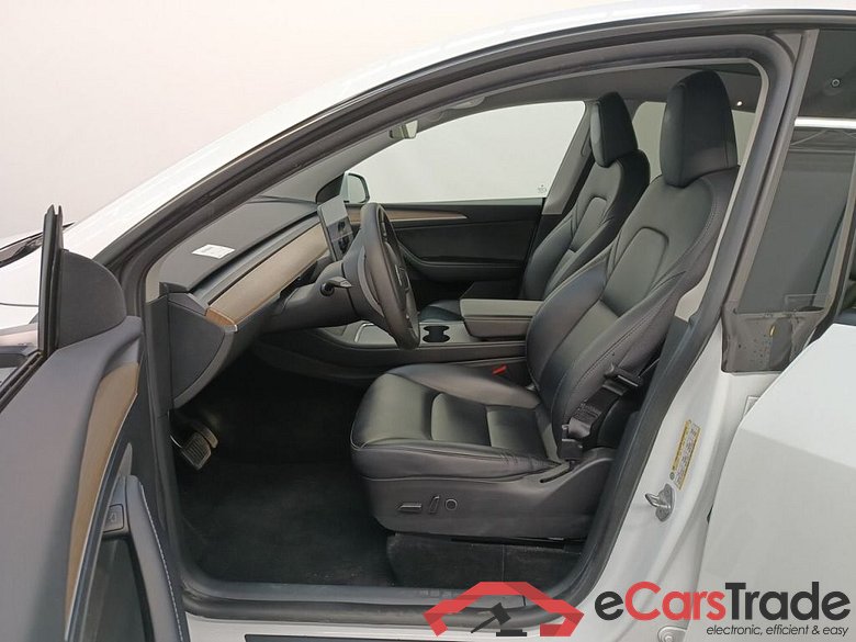 TESLA MODEL Y 72.5 kWh Dual Motor Long Range (324 kW) 5d #3