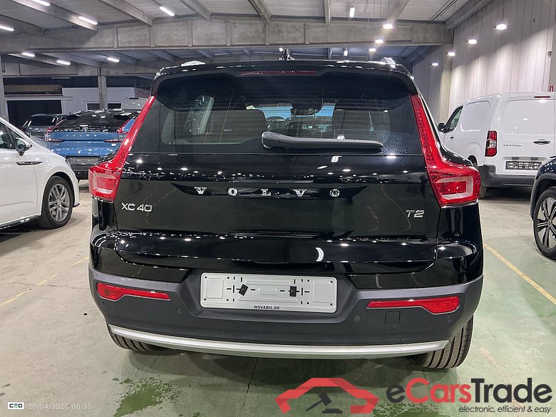 VOLVO XC40 1.5 T2 CORE #5