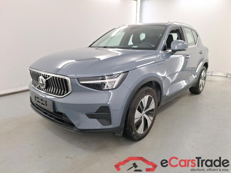 VOLVO XC40 1.5 T4 PHEV ESSENTIAL DCT #1