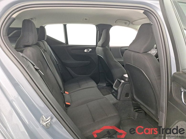 VOLVO XC40 1.5 T4 PHEV ESSENTIAL DCT #6