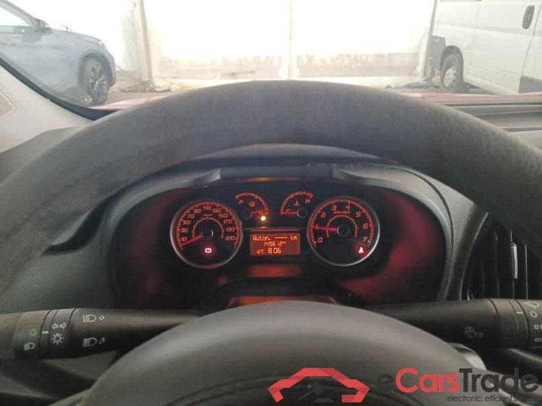 FIAT DOBLÒ CARGO / 2014 / 4P / VETT. FURGONATA CH1 LOUNGE 1.6 MJET 105CV E6D SeS #4