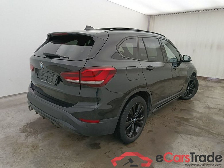 BMW X1 sDrive16dA (85 kW) 5d #2