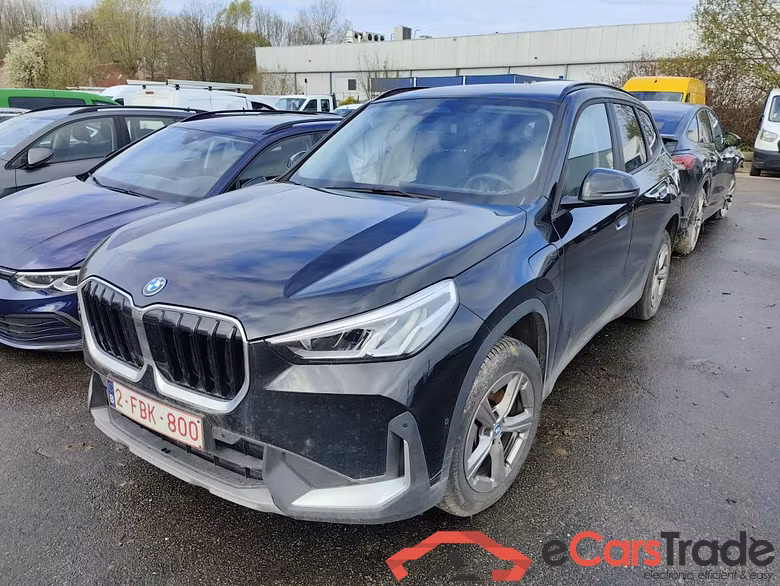 BMW X1 xDrive25e (180 kW) 5d !! Damaged car !!