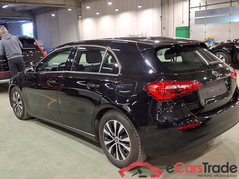 MERCEDES-BENZ CLASS A (W177) A 180 Business Solution #2