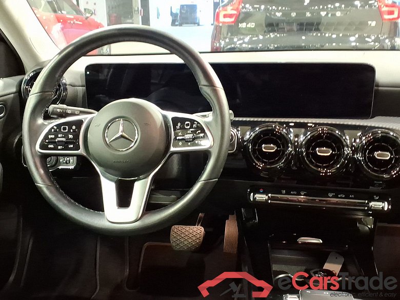 MERCEDES-BENZ CLASS A (W177) A 180 Business Solution #6