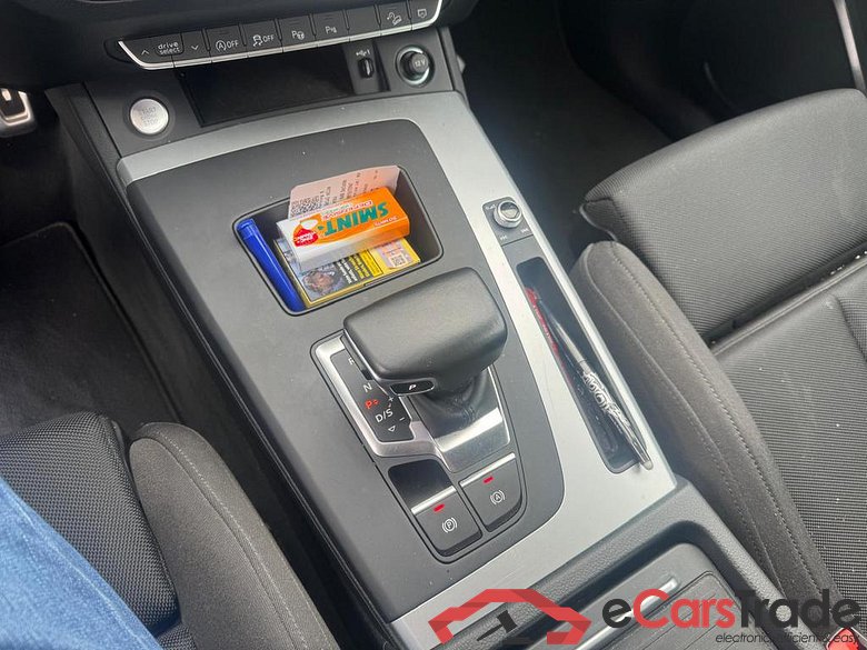 AUDI Q5 Sportback 40 TDi Q Business Edition Advanced S tr. #6