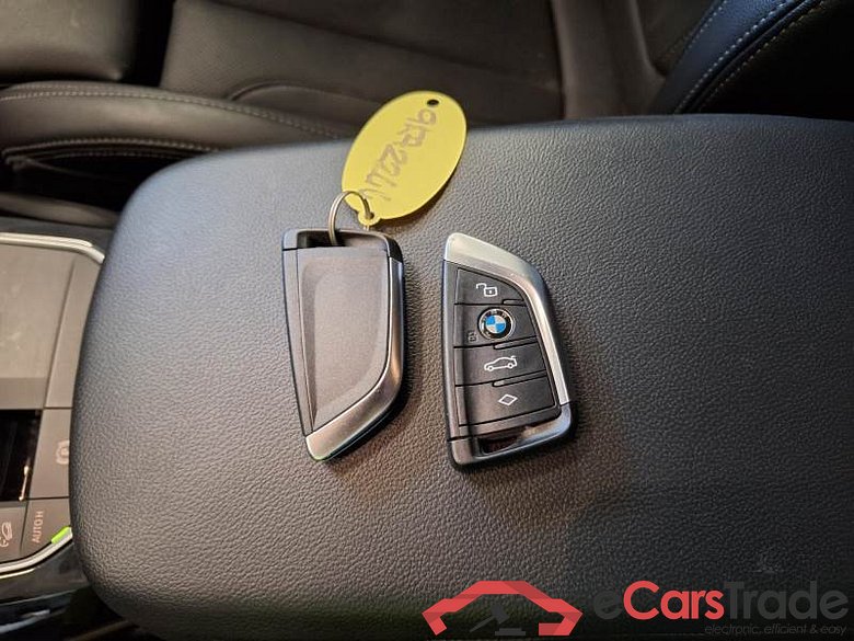 BMW X3 / 2021 / 5P / SUV XDRIVE 30E #6