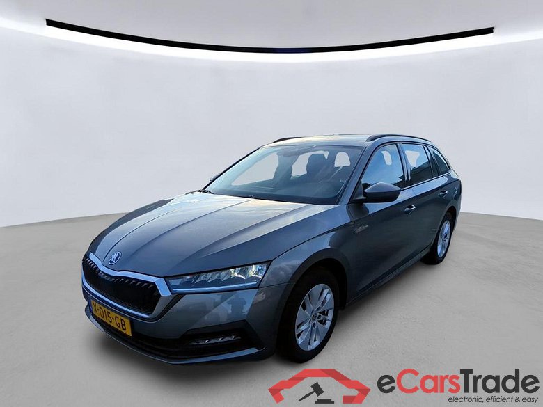 SKODA Octavia Combi 81 kW #1