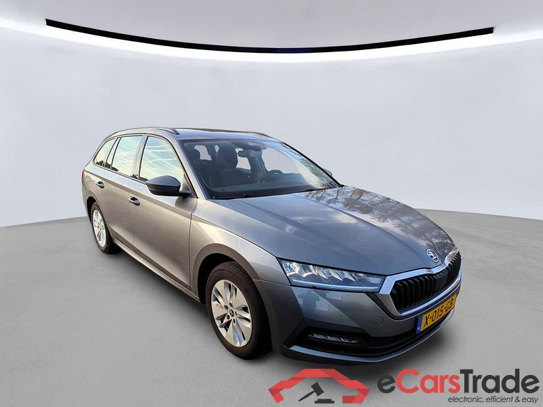 SKODA Octavia Combi 81 kW #5